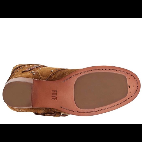 Frye Naomi Embroidered Flower Wheat Boots NWT - Picture 6 of 8